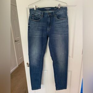 Men’s Banana Republic Traveler Tapered Fit Jeans 30x30